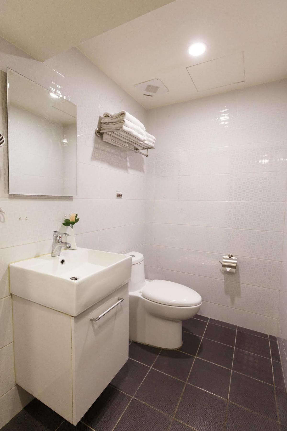 Wecan Hotel كاوشيونغ المظهر الخارجي الصورة